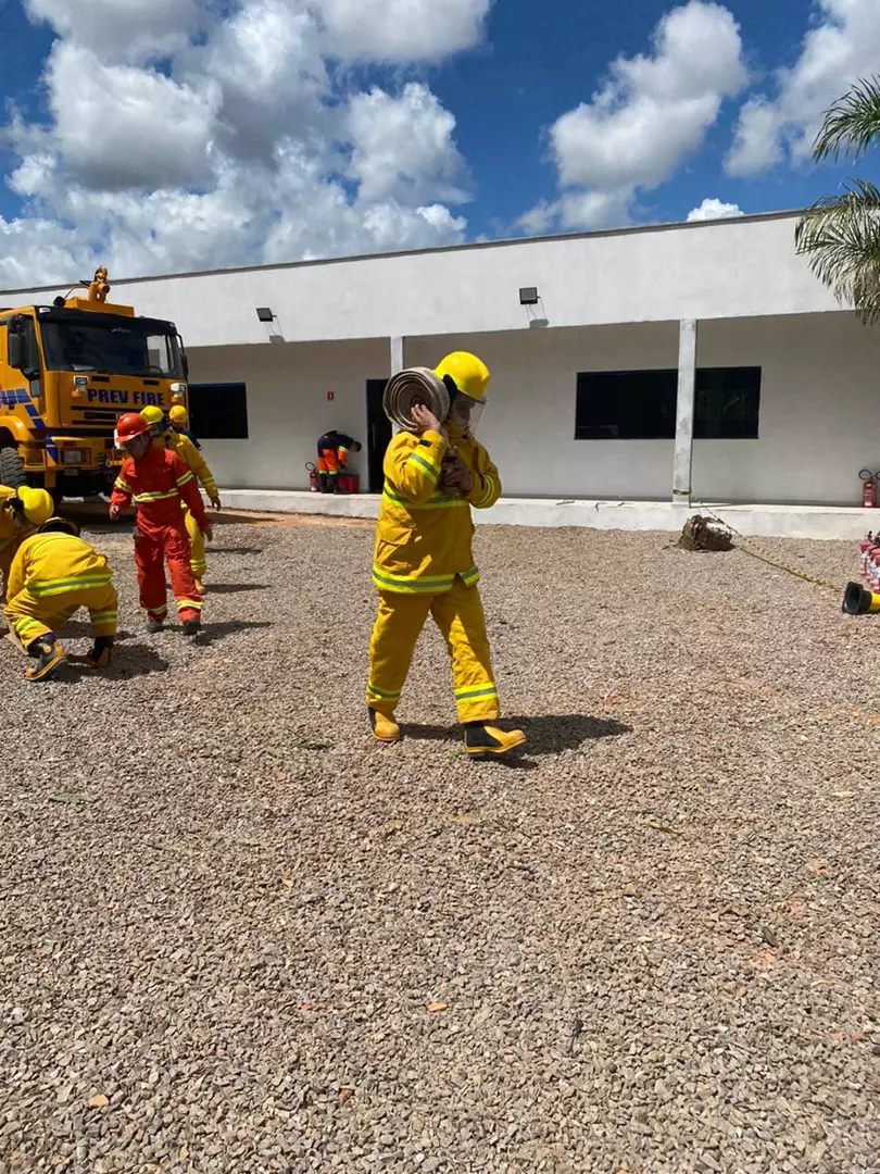 Formação e requalificação de brigada de incêndio